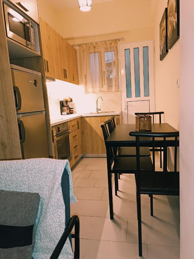 Home In The Heart Of City Афіни Екстер'єр фото